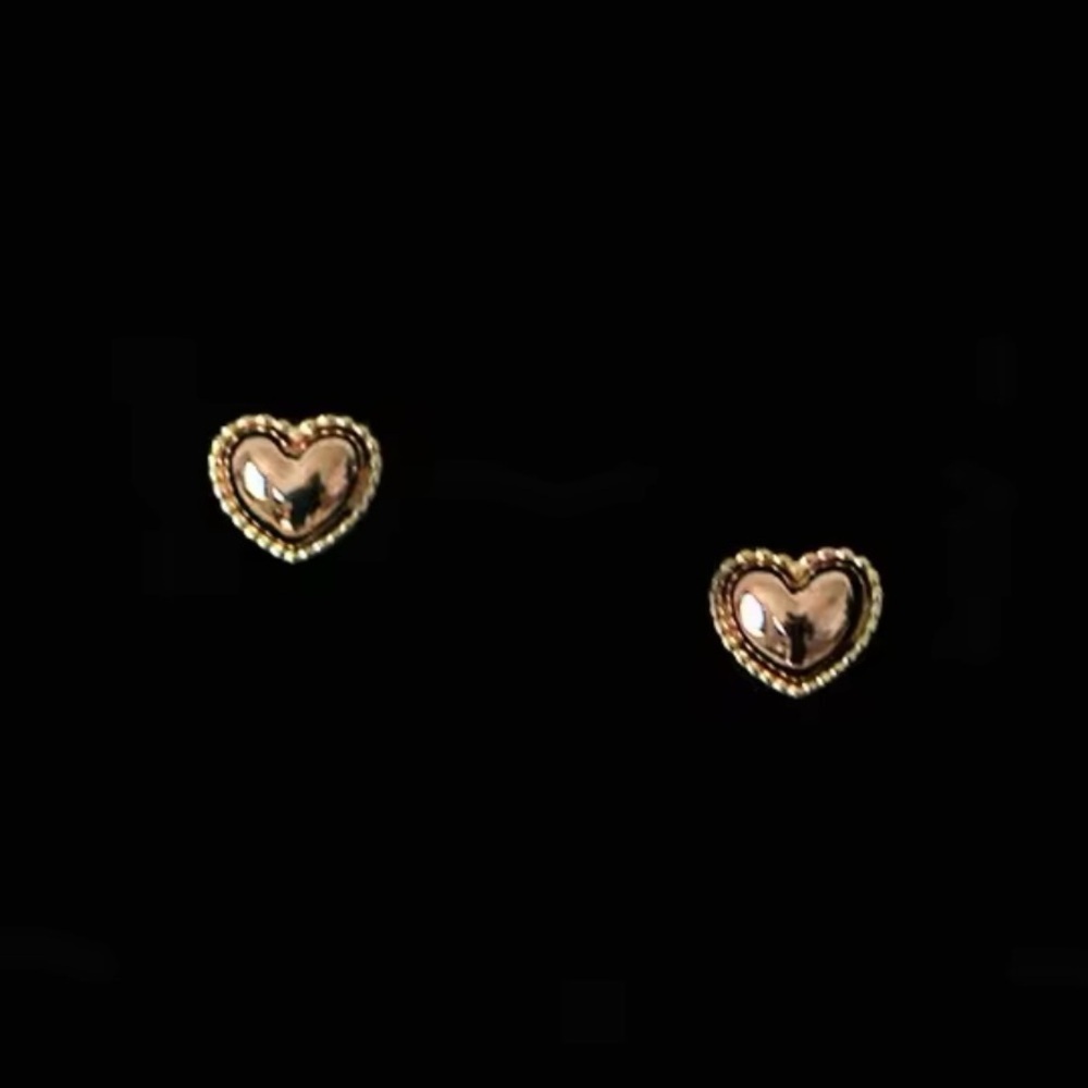 Gold Heart Stud Earrings 925 Sterling Silver Plated Gold​​